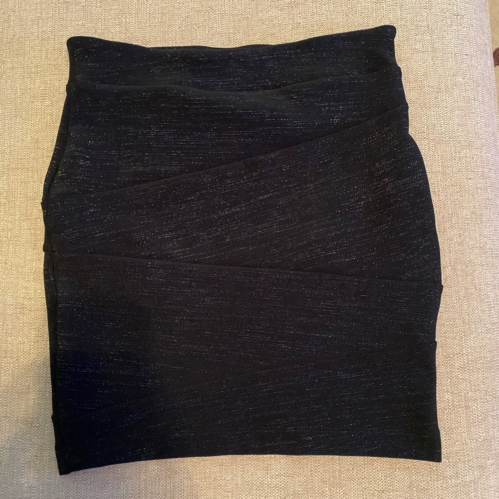 iZ BYER Black Glitter Skirt!